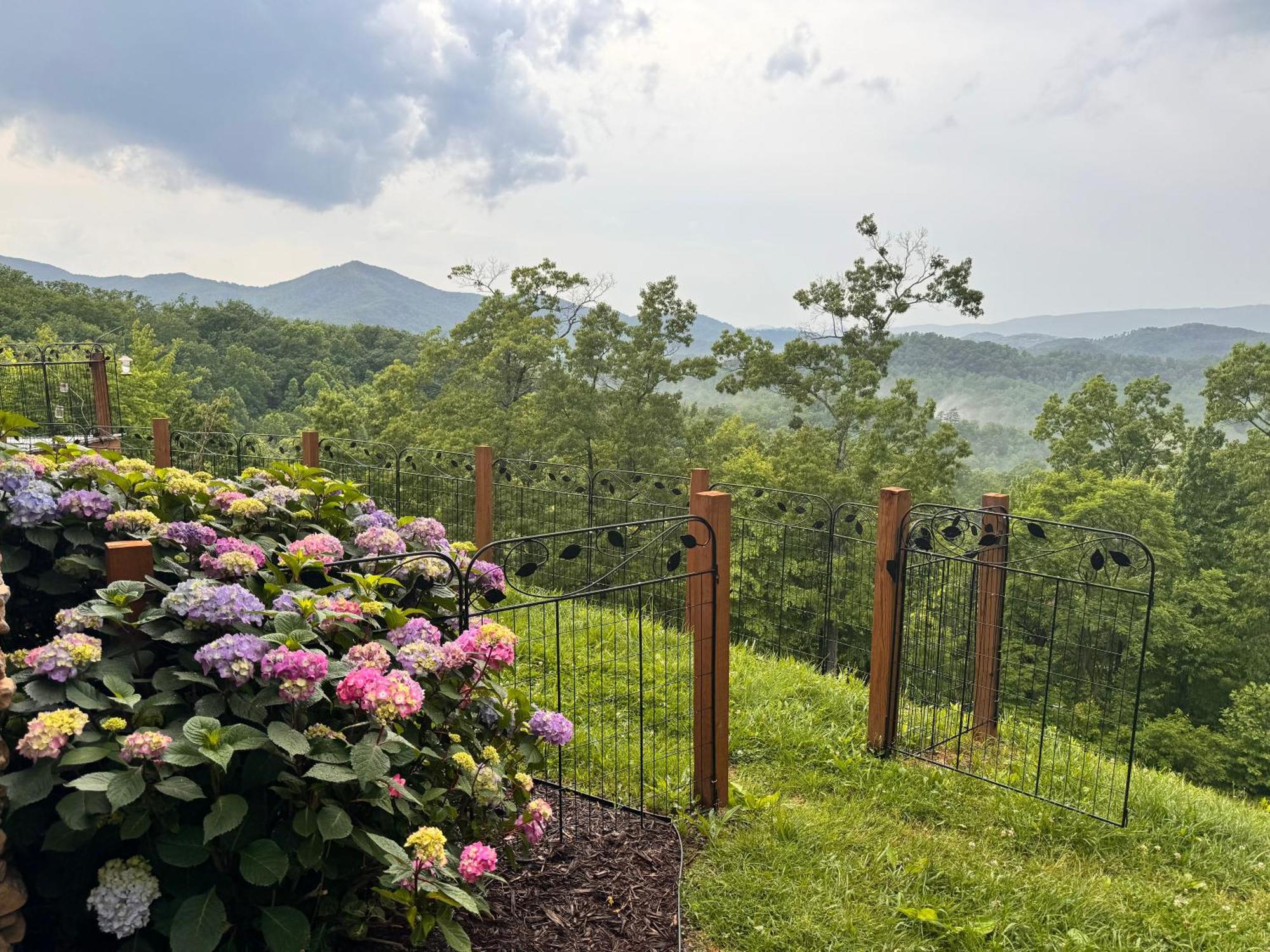 Smoky Best - Glowing Twilight Pigeon Forge Εξωτερικό φωτογραφία